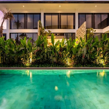 The R Apartments Pererenan ชังกู ภายนอก รูปภาพ