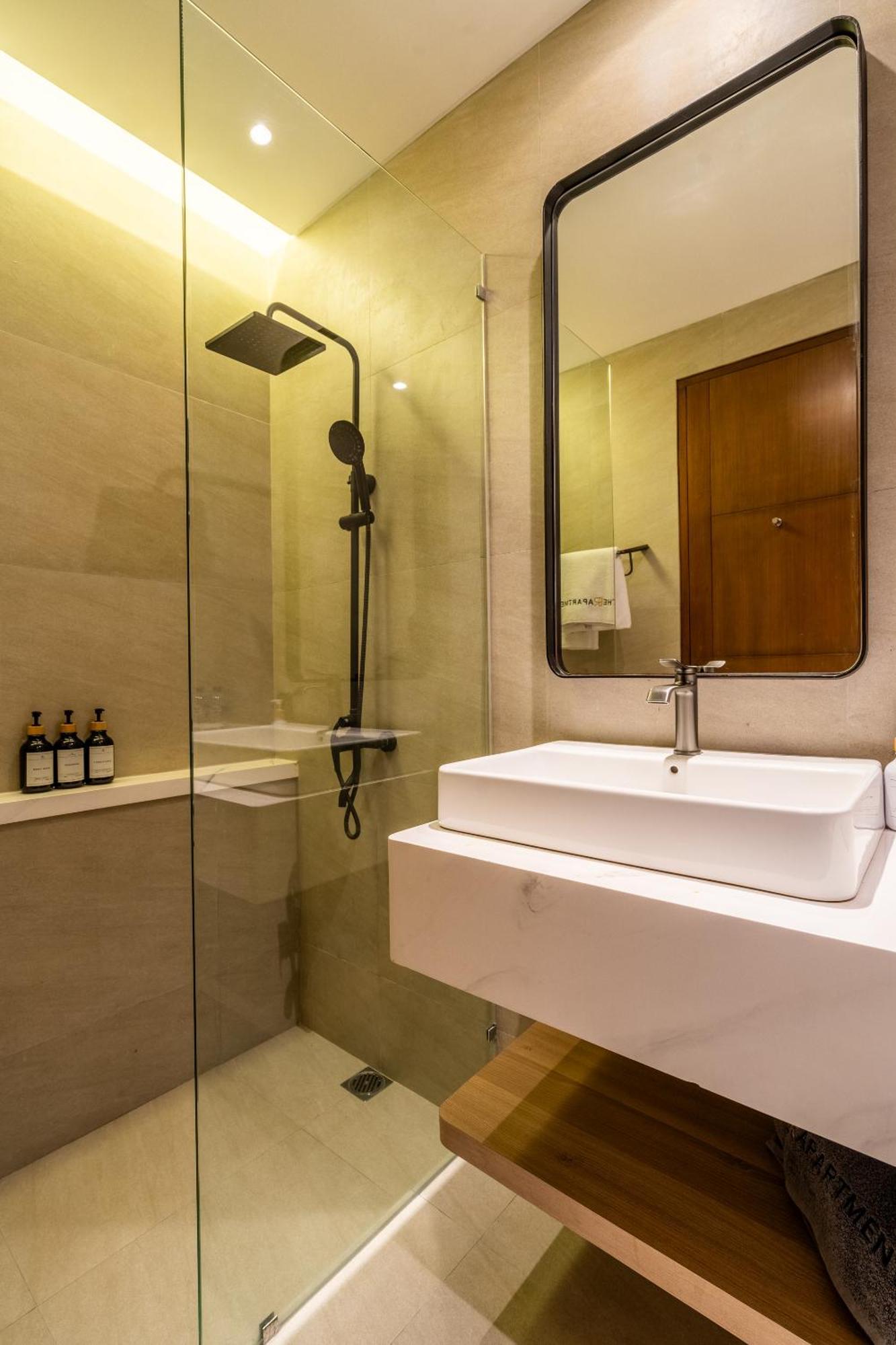 The R Apartments Pererenan ชังกู ภายนอก รูปภาพ